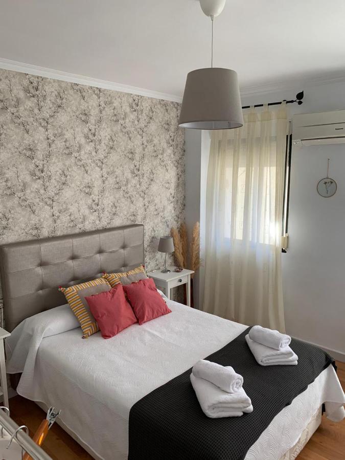 Acogedor Apartamento En Pleno Corazon De Triana Seville Exterior photo